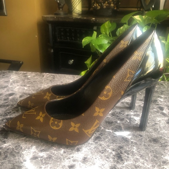 Louis Vuitton Monogram Heels - Picture 1 of 6